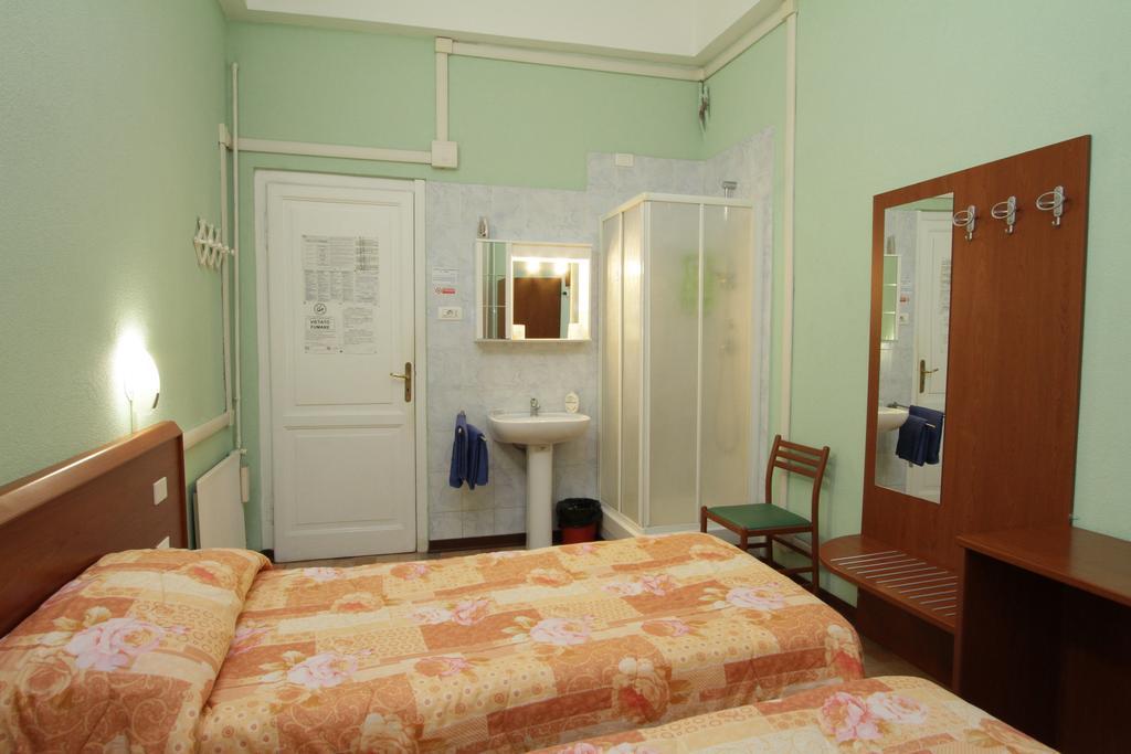Hotel Barone Genoa Ngoại thất bức ảnh